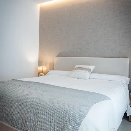 Design With Swimming Pool Ciudad De Ciencias Appartement Valence